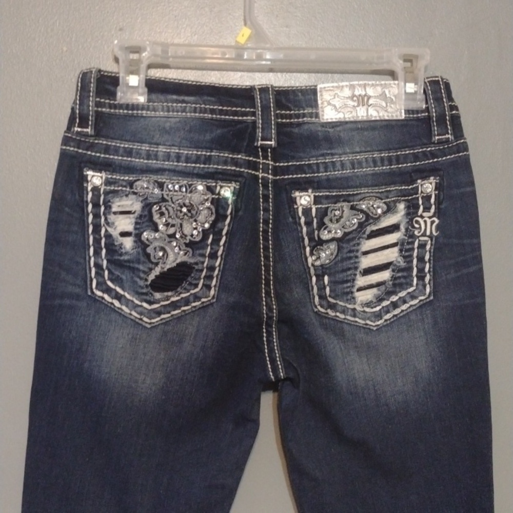 Miss me flower embroidery slim boots size 27